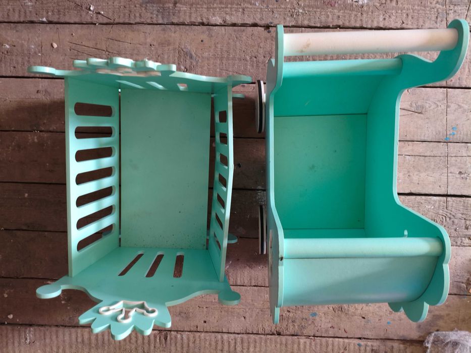 Детская кроватка и коляска