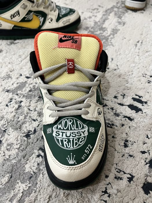 Крассовки NIKE SB Stussy