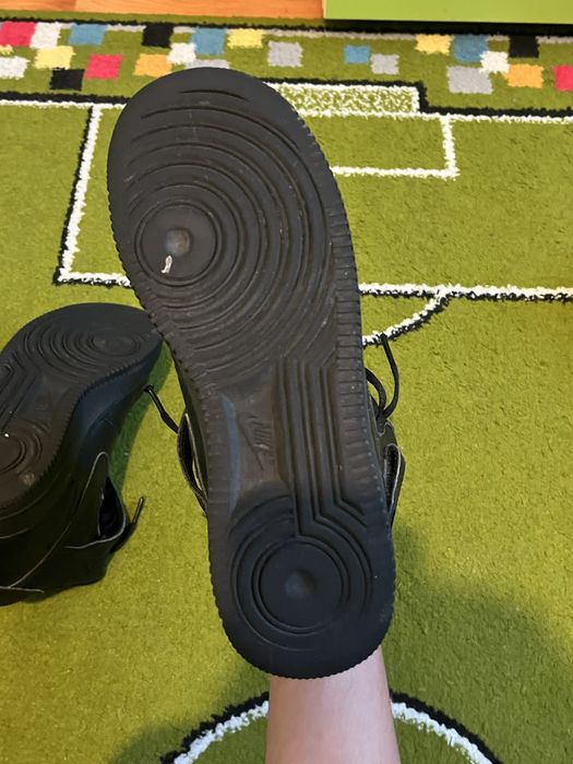 Nike Air Force 1 Mid Black