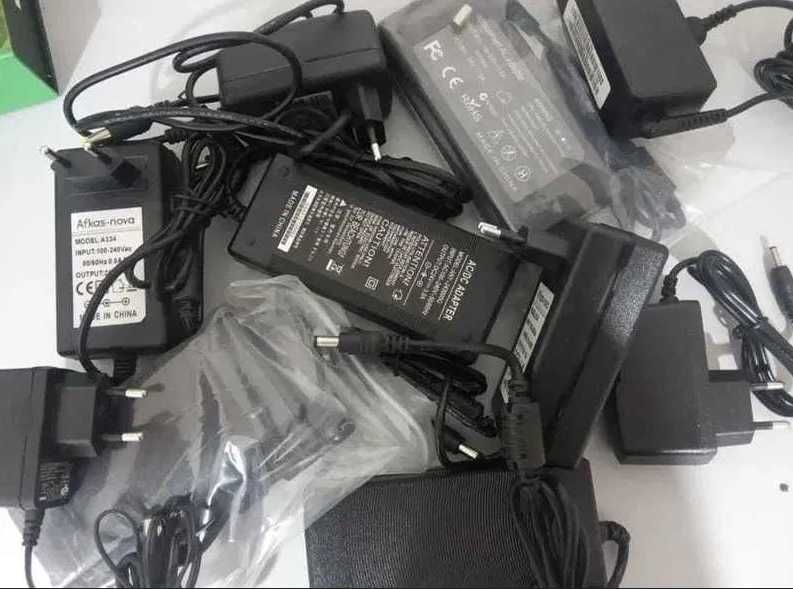 для модема на роутер блок питания Pover Adapter 5/7,5/9/12 вольт