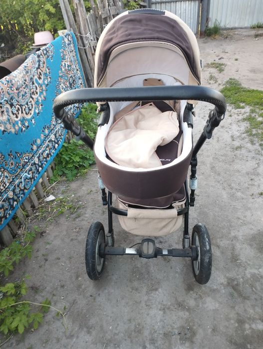 Продам коляску Rico Brano