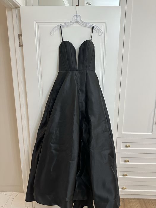 Вечернее/выпускное платье