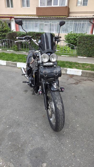 Motocicleta Yamaha Vmax1200