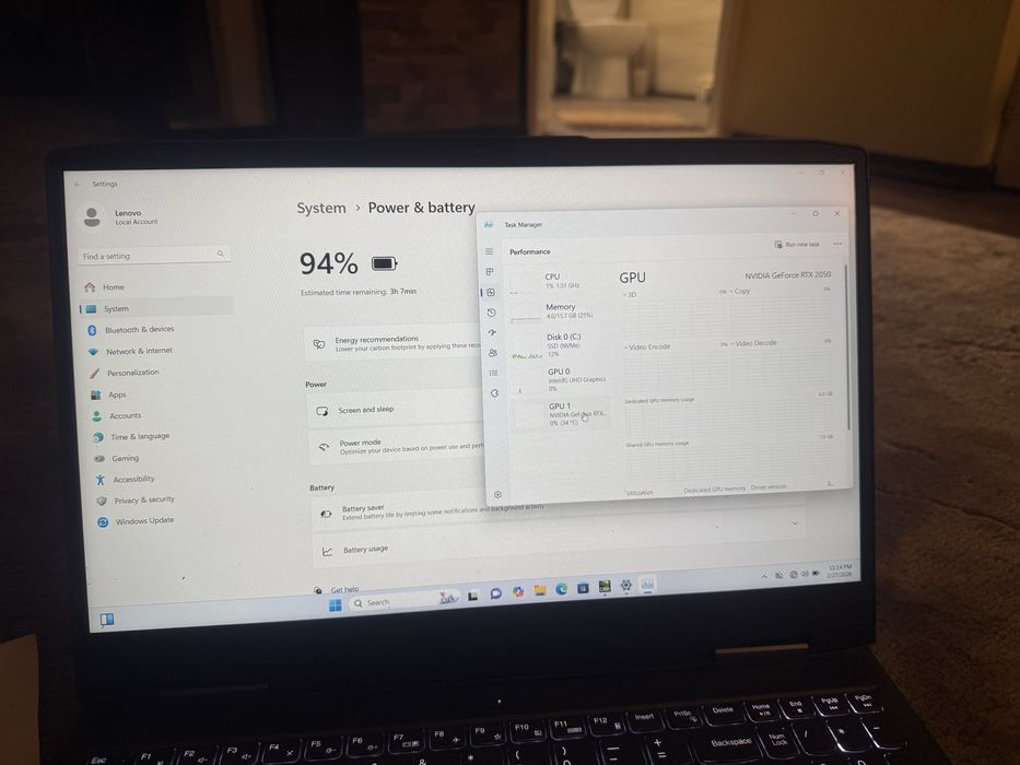 •Laptop Lenovo LOQ | I5 12450H | RTX 2050 | 16GB RAM DDR5 | 512GB SSD
