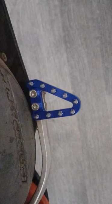 Протектор за заден спирачен диск/Степенка за лост задна спирачка заKTM