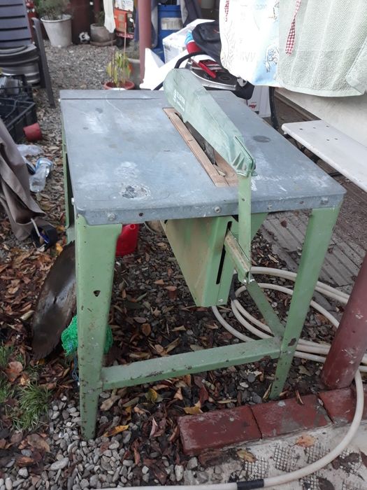 Circular de lemne solid foarte silentionos la 220 v.preț.1600 lei.