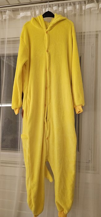 Costum pikachiu marimea M