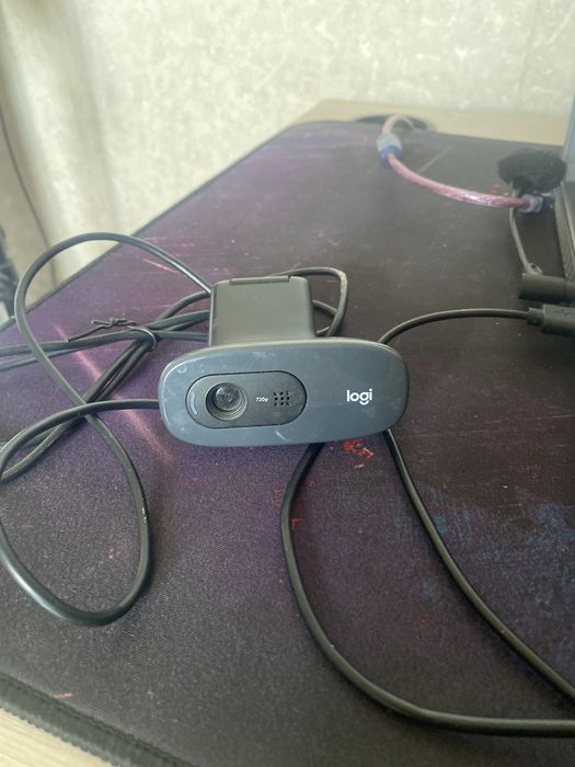 Веб камера logitech