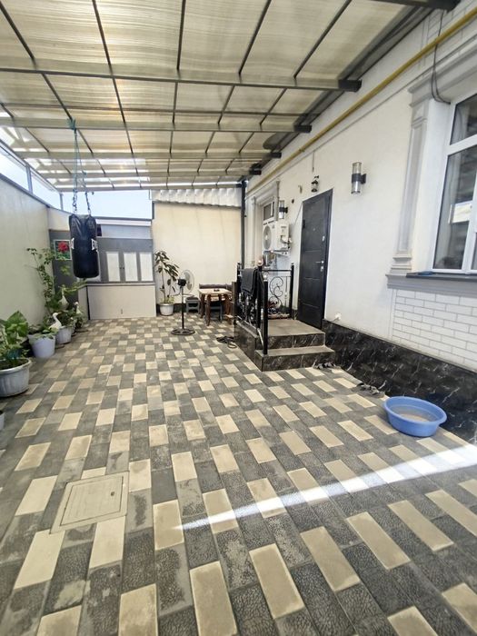 Продаётся 2-х этажный Коттедж