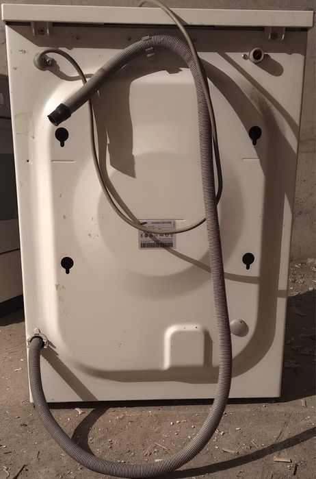 Продам стиральную машинку