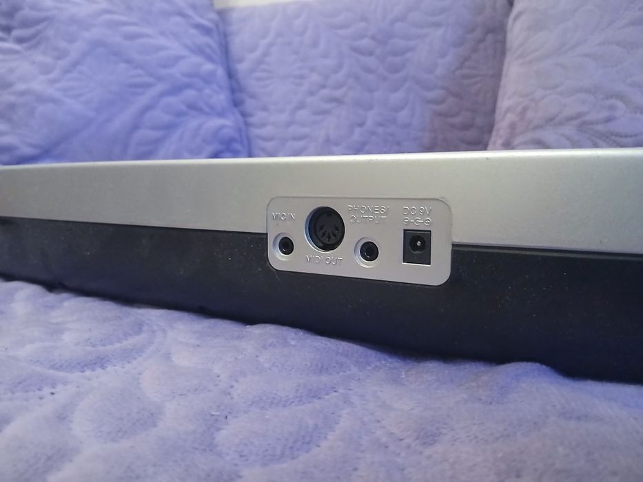 Orga Medeli Keyboard 570 OUT:MIDI