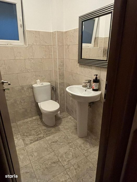 Apartament 3 camere curte proprie cadastrata 280 mp