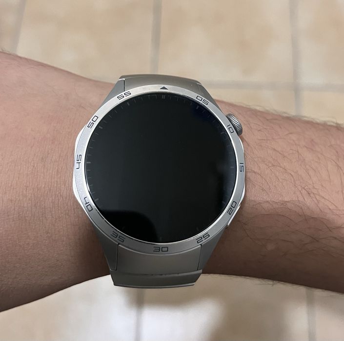 Продам часы Huawei Watch gt 4