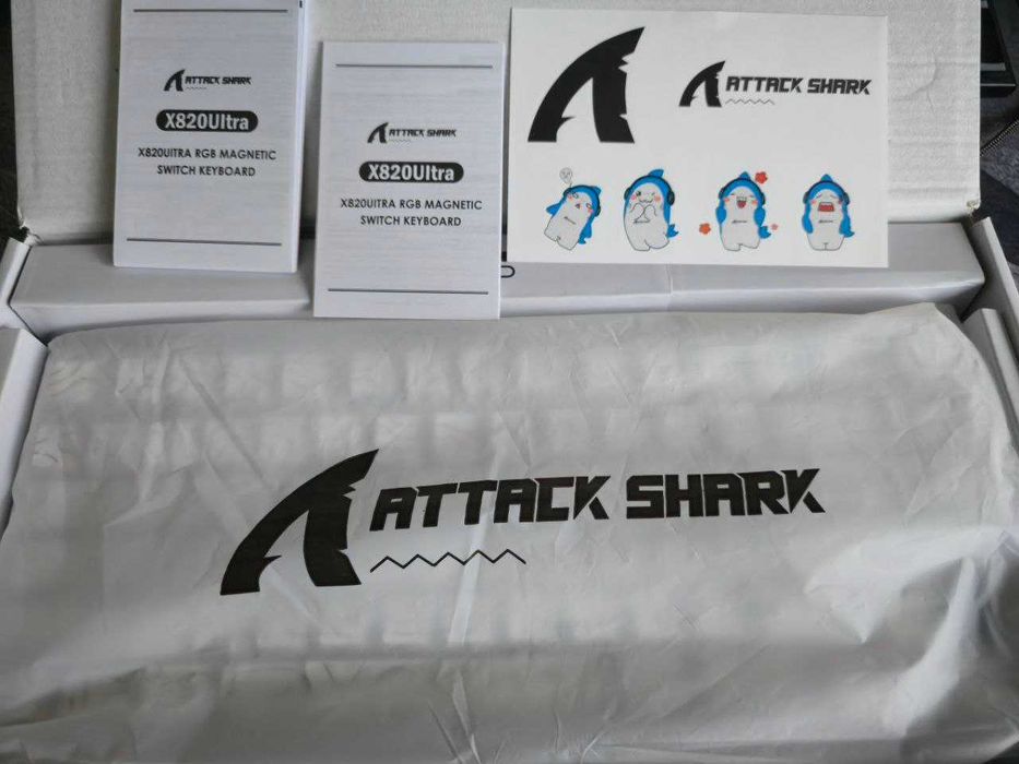 Attack Shark X820Ultra tastatura mecanica 75% Tri-Mode ecran TFT