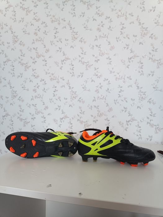 Бутсы новые оригинал