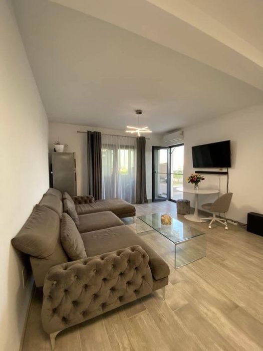 Apartament 2 camere etaj 3/3