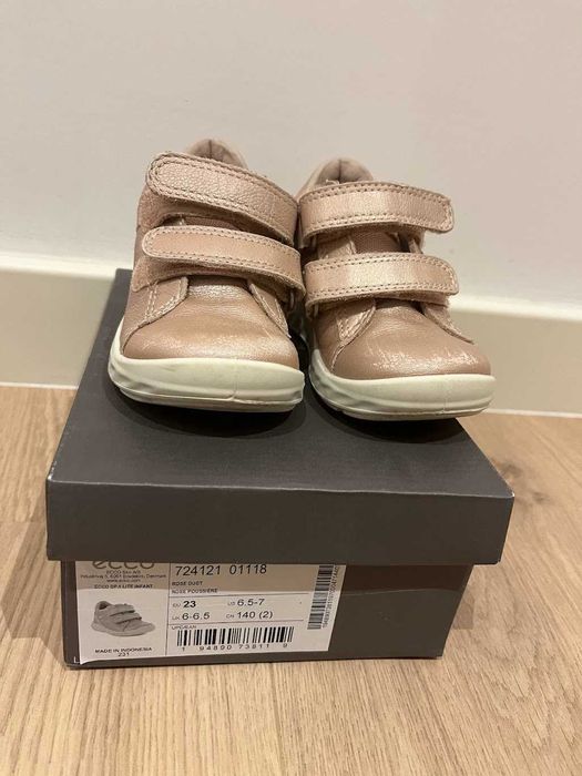 Pantofi Ecco fete - mărimea 23