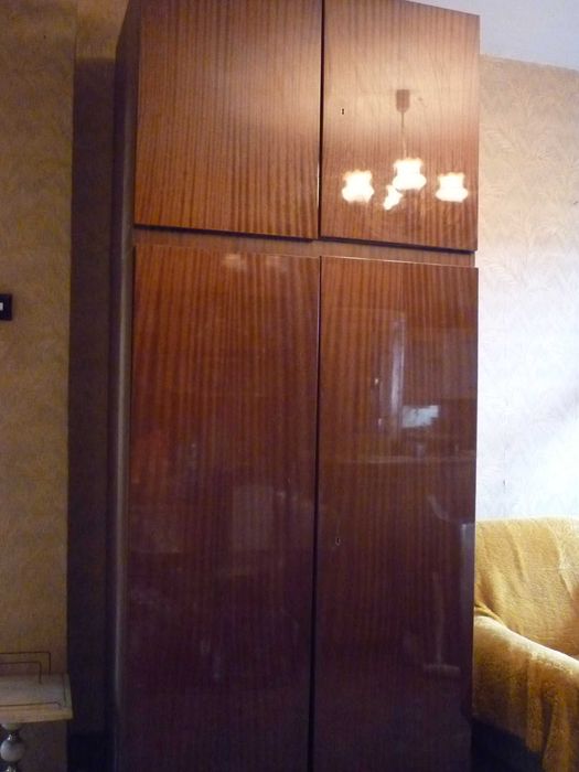 Шкаф за дрехи (използван)