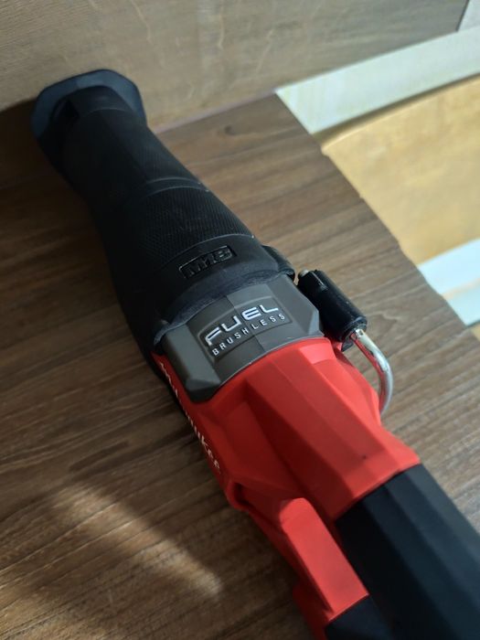 Milwaukee m18 FSZ sabie