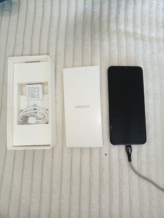 Samsung Galaxy A04e - 128Gb / 4Gb ram - Black