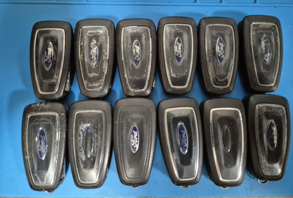 Сгъваеми ключове за ford бус и лек автомобил