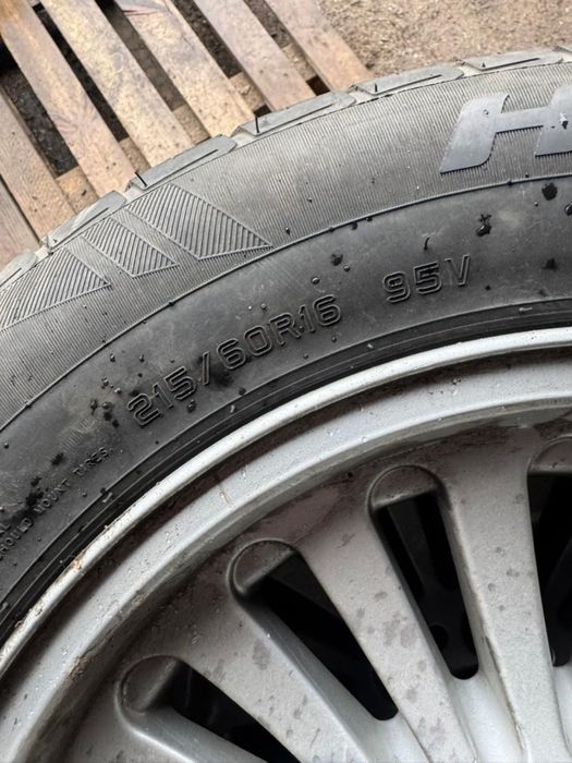 Резина 215 60 r16 с дисками