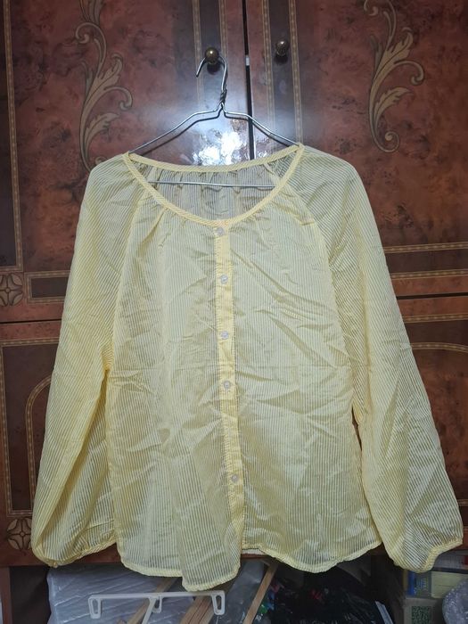 Продам кофты разные