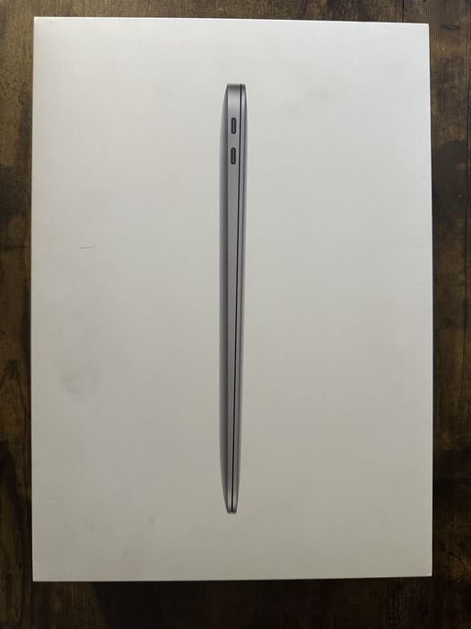 Macbook Air Apple M1 8GB 256GB SSD full box