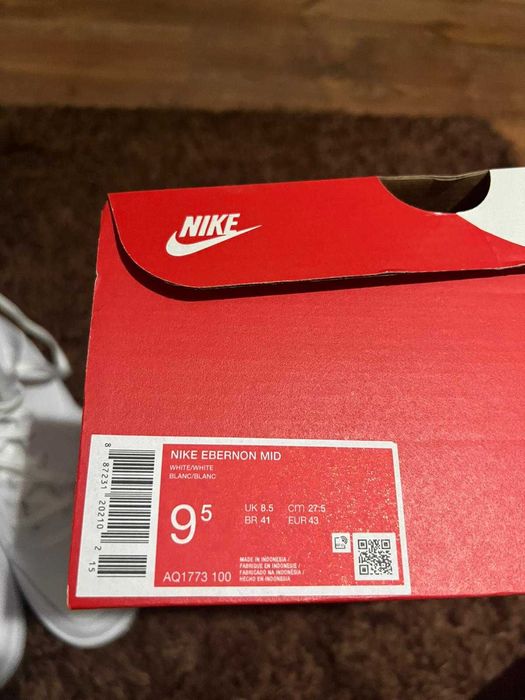 Adidasi Nike Eberon Mid + Sapca Cadou