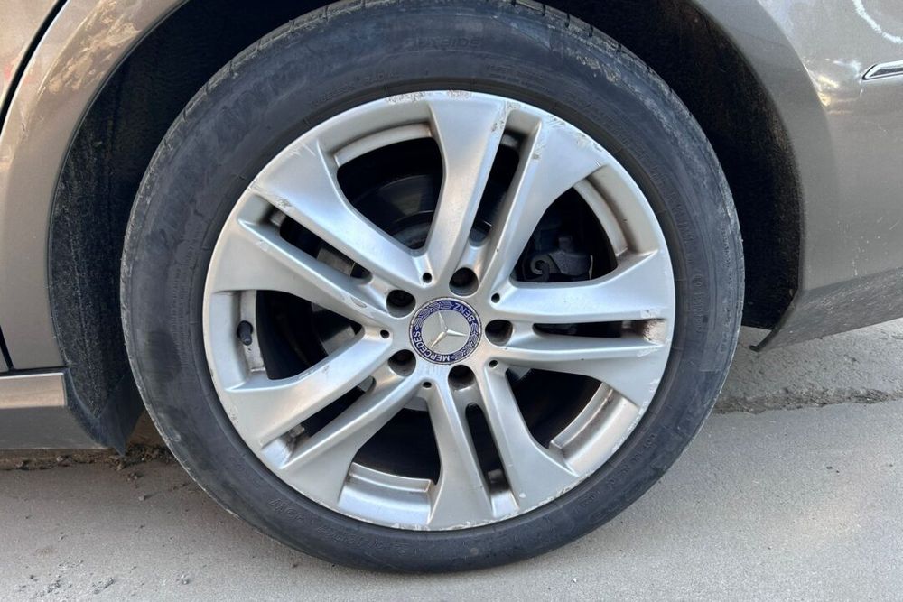 JANTE MERCEDES E CLASS W 212 245 / 45 R 17