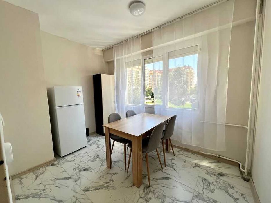 Дава се под наем Двустаен апартамент в София, Илиянци - 74 кв.м за 400 € - Снимка #2