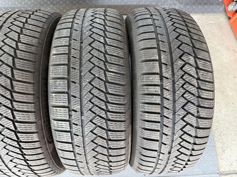 4бр. ОТЛИЧНИ Зимни Гуми С Борд 215/55R/17 XL -CONTINENTAL- DOT:1919- 7.5мм.+5.0мм.