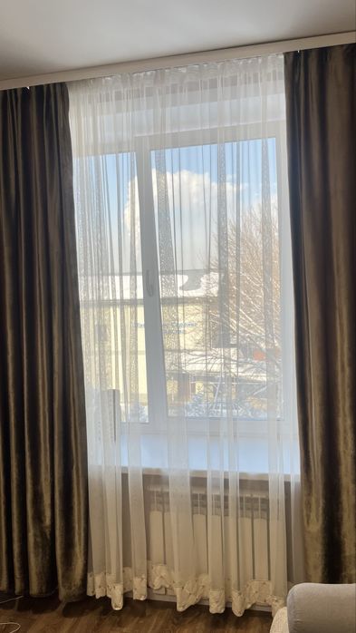 Продоются шторы с занавесками