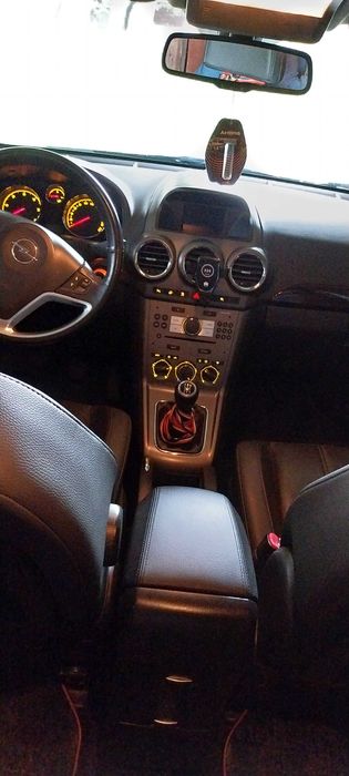 Vând Opel Antara