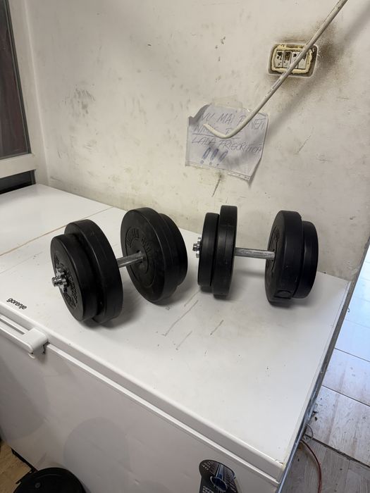 Gantere reglabile set 34 kg, 17 kg+17 kg=34 kg. Noi Germany pret promo