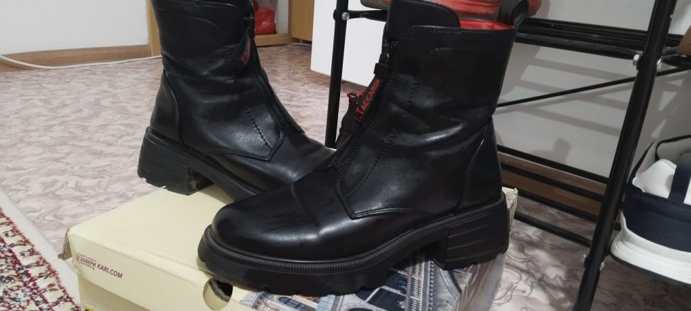 Продам обувь , осенний