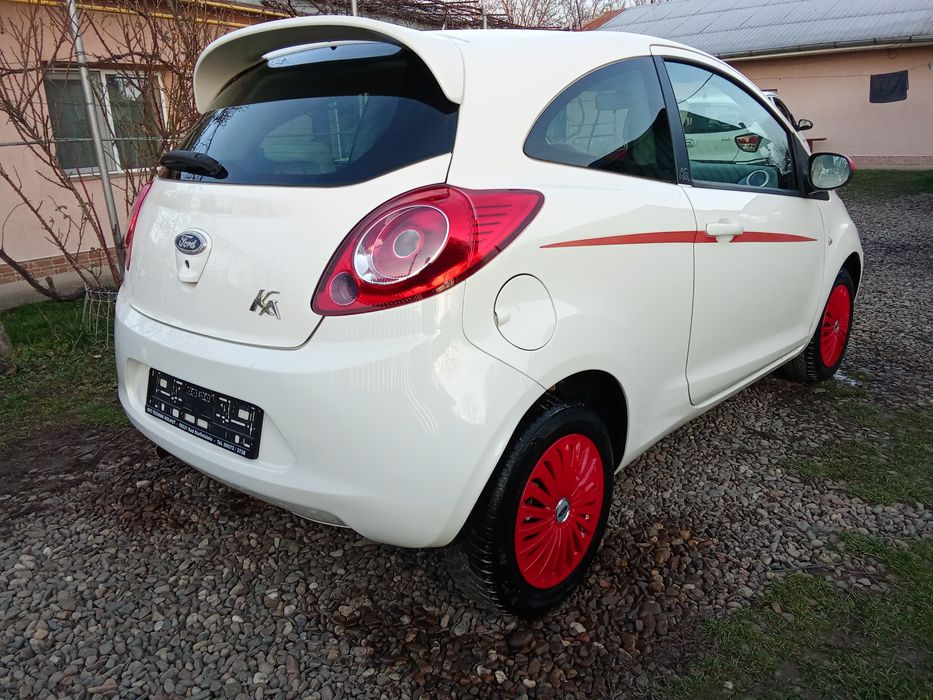 Ford Ka individual 2010, mașină deosebită!
