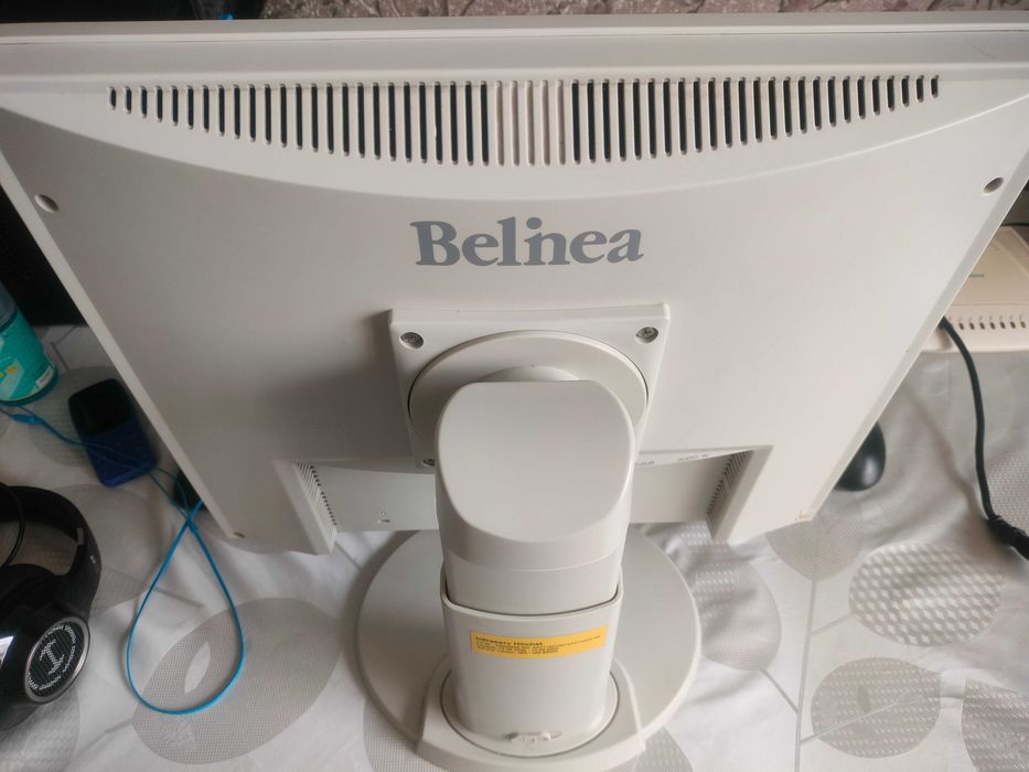 Монитор Belinea 19 ЖК