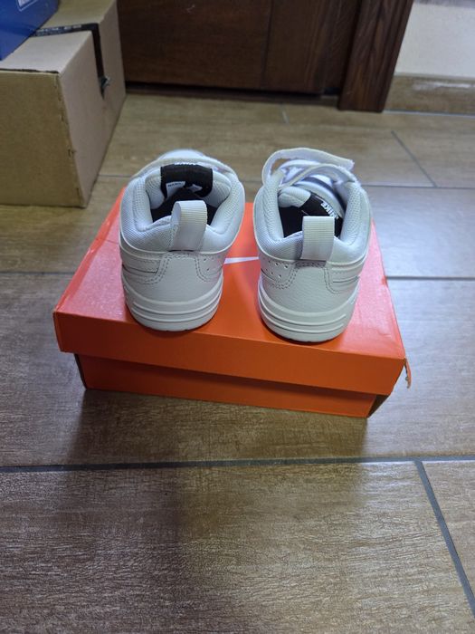 Nike mar 29.5 ca noi