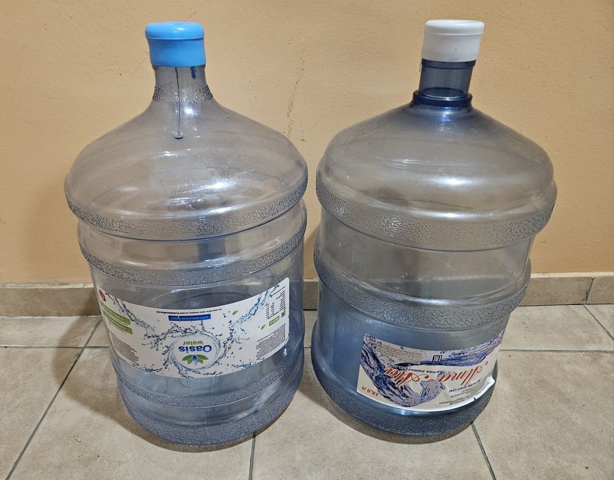 Бутыли для воды по 1500