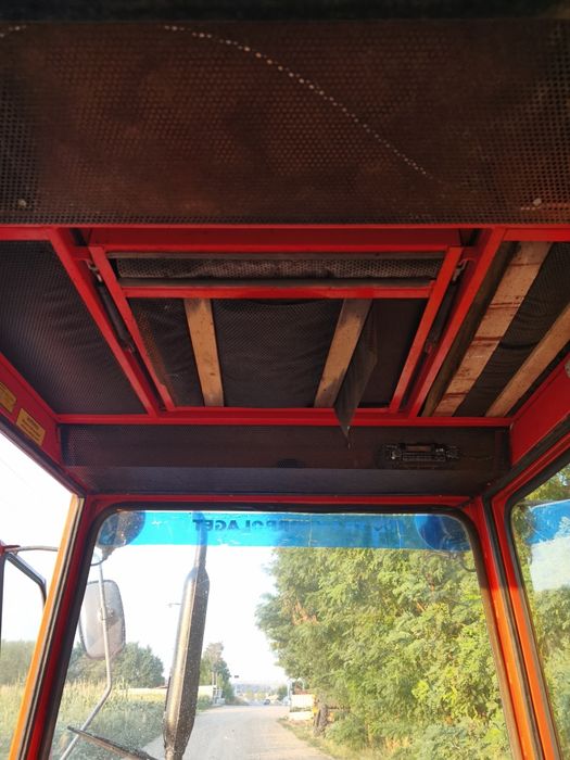 Tractor Universal 445 in stare foarte buna de funcționare