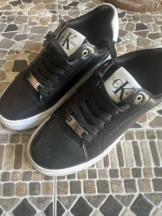 Срочно продам обувь как новый вам понравитсься