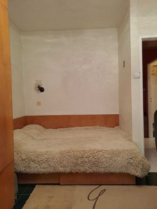 Двустаен апартамент в Банишора