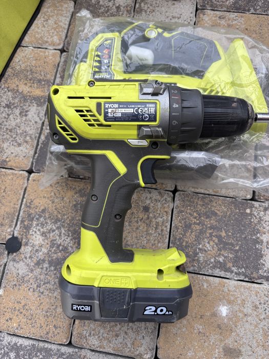 Bormasina Ryobi si fierastrau pendular