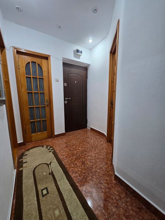 Se vinde apartament cu 2 camere