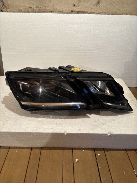 Фар skoda octavia