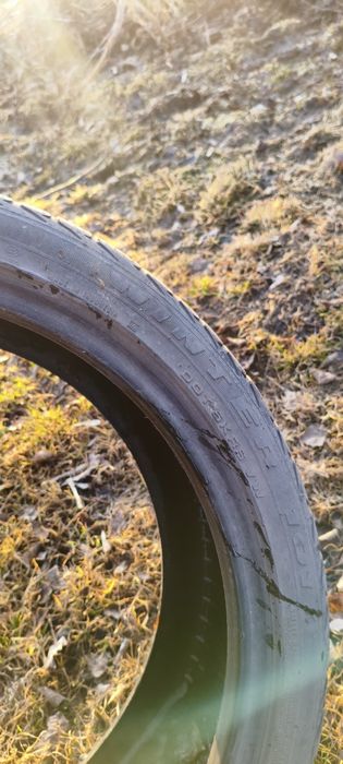 Продам резину 18/225/40