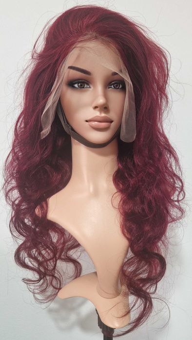 Естествена бразилска перука 75 см – тъмно червена, чуплива, дантелена