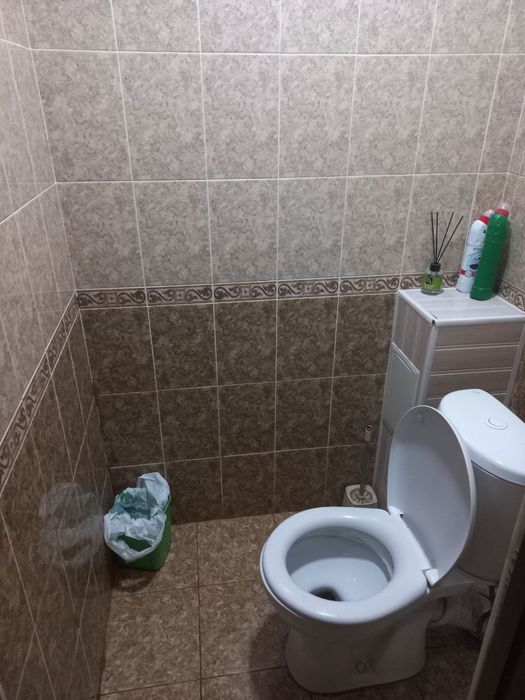 Chilonzor metroga yaqin joyga 2ta bola kerak 3xonalik bez makler