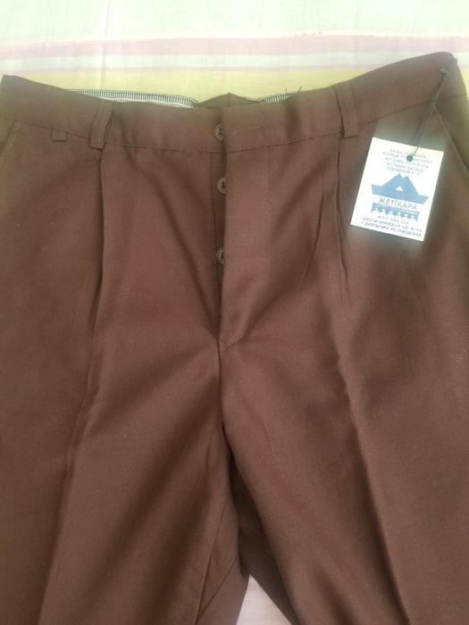 Брюки мужские размер 50. Р-н Универмаг